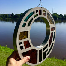 Charger l'image dans la galerie, Vitrail à la dalle de verre - ANNEAU AMBRÉ