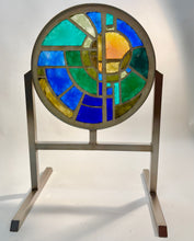 Load image into Gallery viewer, Vitrail à la dalle de verre - OCCURENCE CIRCULAIRE 4
