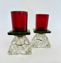 Load image into Gallery viewer, Empilades petites ROUGE - OLIVE - CLAIR
